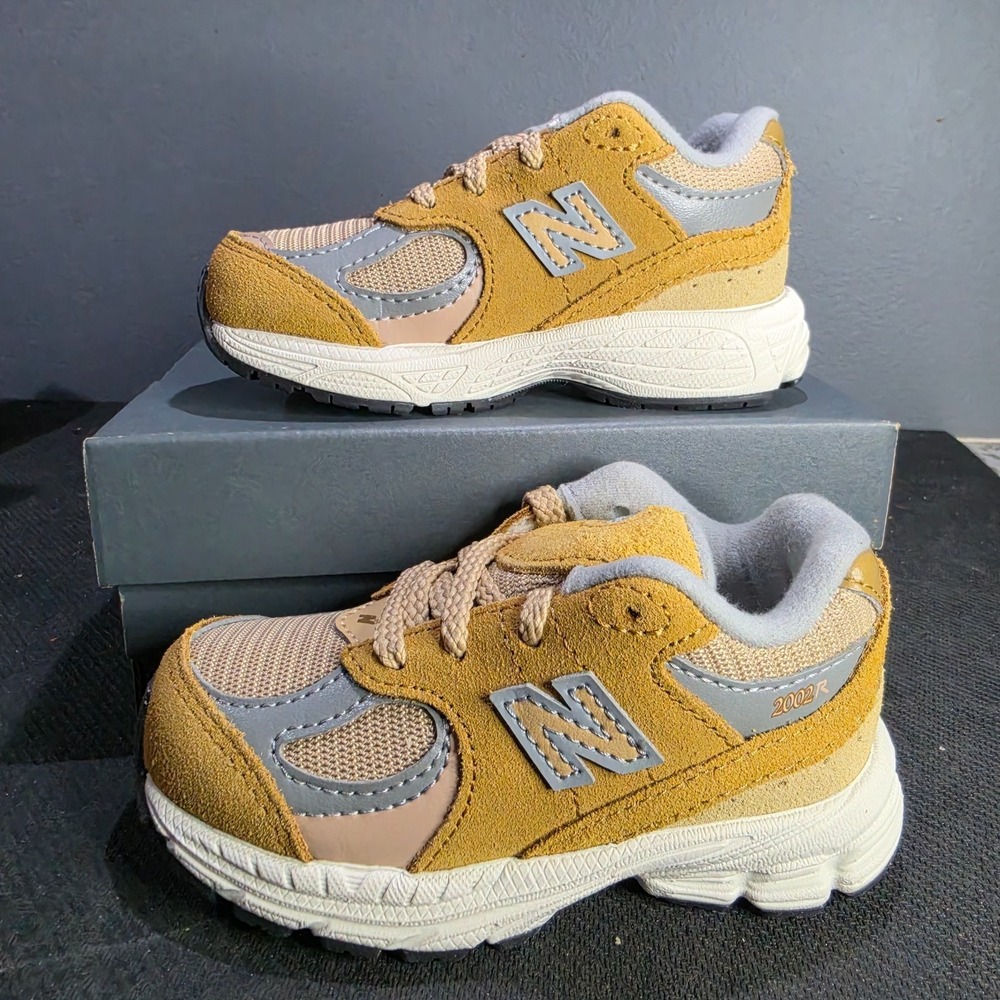 Size 6y New Balance 2002 IC2002CE Beige Beige Kids Toddler Sneakers M 2024